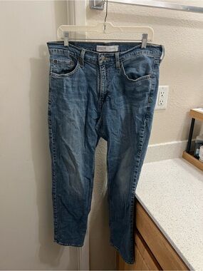 Levi's Medium Wash Straight Leg Jeans - Blue